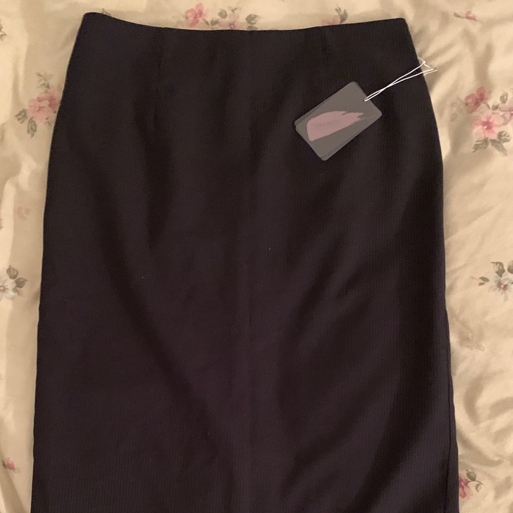 Forever21 contemporary skirt